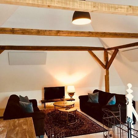 B E D & A G E D E S I G N -Extra Large- Wunderschoene Komplette Wohnung Mit Viel Platz & 4 Schlafzimmer B E D & A G E D E S I G N -Small- Wunderschoenes Zimmer Mit Bad Rechnungserstellung Fuer Geschaeftsreisende & Firmen Hünxe المظهر الخارجي الصورة