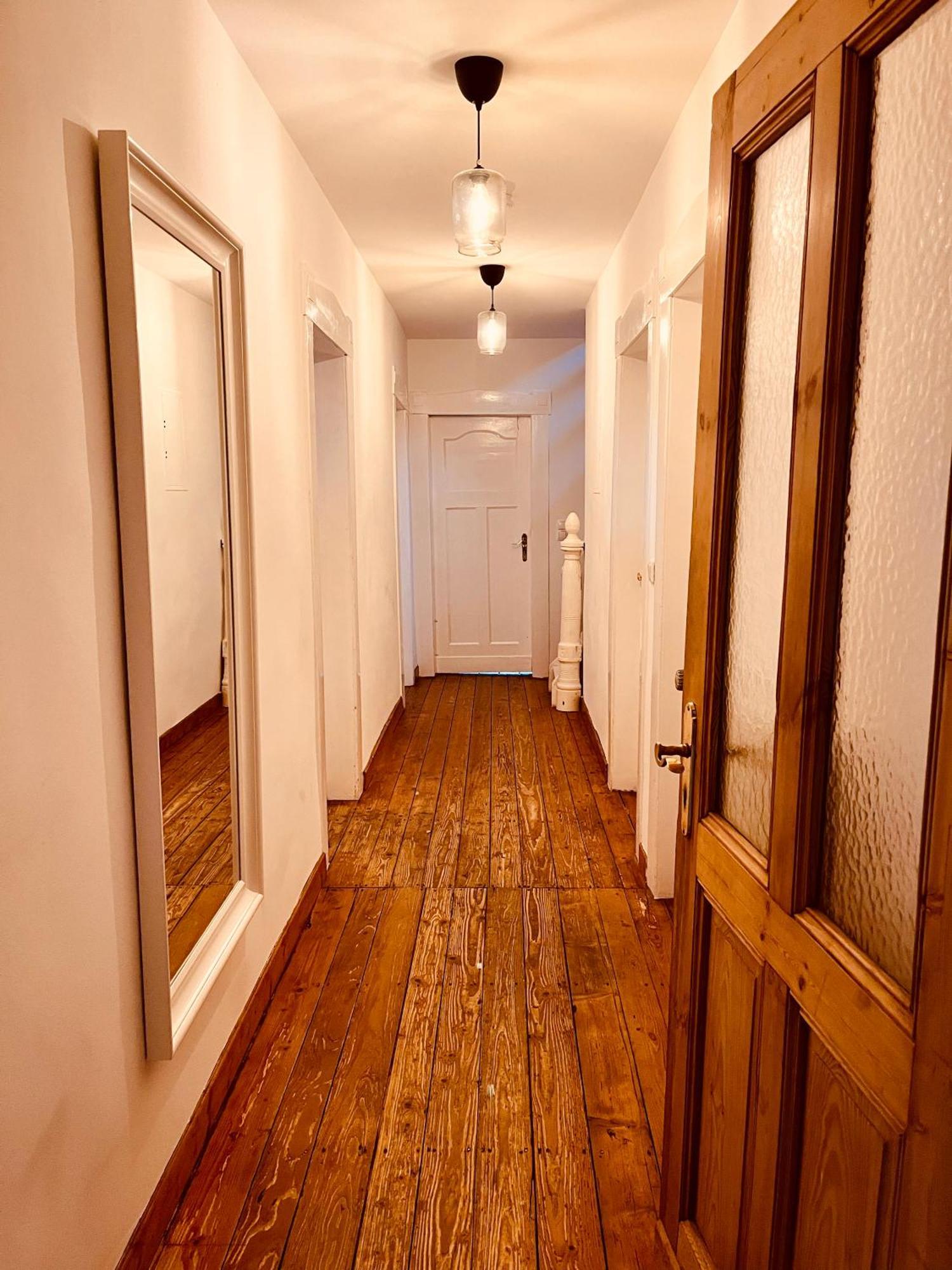 B E D & A G E D E S I G N -Extra Large- Wunderschoene Komplette Wohnung Mit Viel Platz & 4 Schlafzimmer B E D & A G E D E S I G N -Small- Wunderschoenes Zimmer Mit Bad Rechnungserstellung Fuer Geschaeftsreisende & Firmen Hünxe المظهر الخارجي الصورة