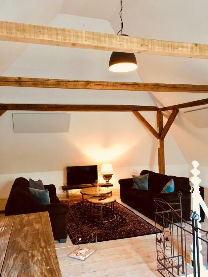 B E D & A G E D E S I G N -Extra Large- Wunderschoene Komplette Wohnung Mit Viel Platz & 4 Schlafzimmer B E D & A G E D E S I G N -Small- Wunderschoenes Zimmer Mit Bad Rechnungserstellung Fuer Geschaeftsreisende & Firmen Hünxe المظهر الخارجي الصورة